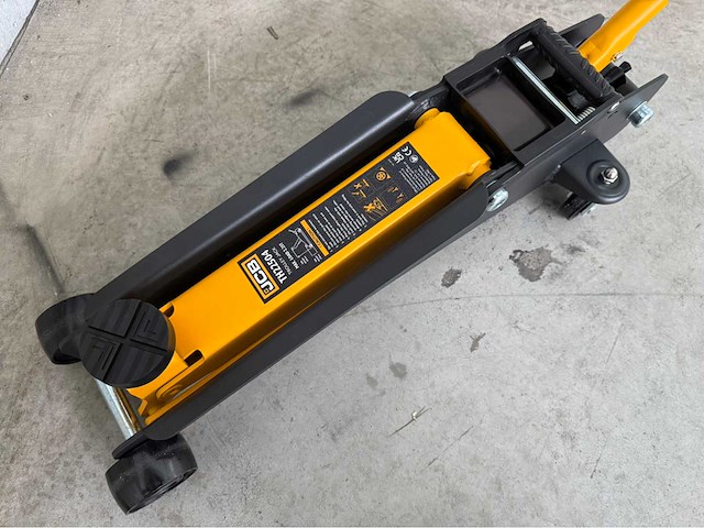 Jcb garagekrik 2,25 ton - afbeelding 7 van  12