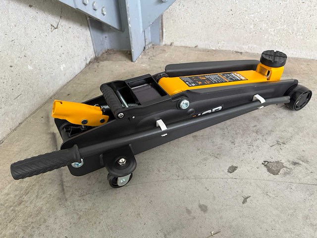 Jcb garagekrik 2,25 ton - afbeelding 3 van  12