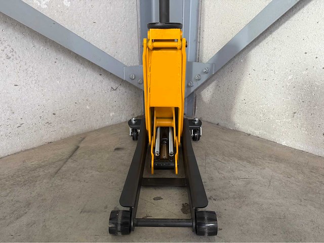 Jcb garagekrik 3 ton - afbeelding 6 van  18