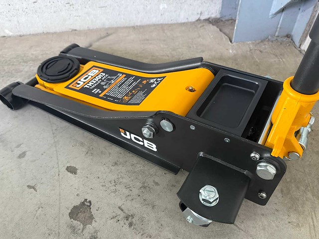 Jcb garagekrik 3 ton - afbeelding 11 van  18