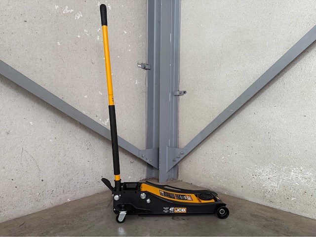Jcb garagekrik 4 ton - afbeelding 12 van  12