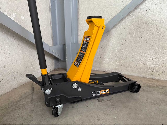 Jcb garagekrik 4 ton - afbeelding 7 van  8