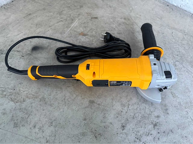 Jcb haakse slijpmachine 1200 watt - afbeelding 6 van  9