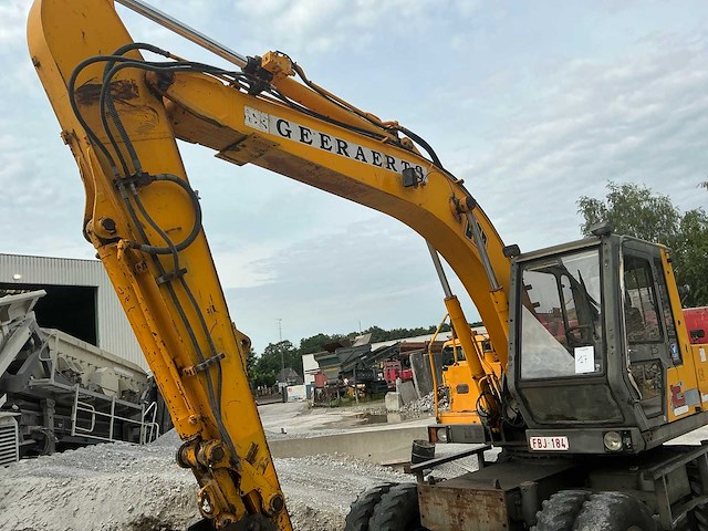Jcb js130w banden graafmachine - afbeelding 17 van  22