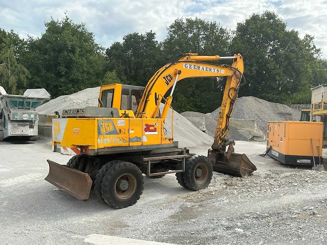 Jcb js130w banden graafmachine - afbeelding 2 van  27