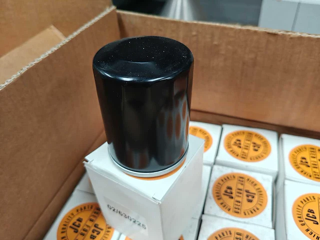 Jcb oil filter - 02/630225 - various garage inventory (180x) - afbeelding 6 van  7
