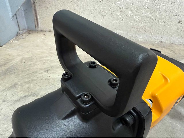 Jcb pneumatische slagmoersleutel 3480 nm - afbeelding 3 van  17