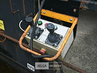 Jcb verreiker + werkmand - afbeelding 13 van  22