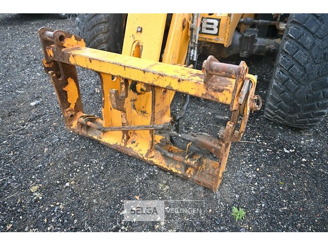 Jcb verreiker + werkmand - afbeelding 16 van  22