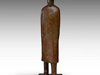 Jean-michel folon (1934-2005), 'homme' (2004), patinated bronze, artist proof, n° 6/20 (+) 50 x 20 x 15 cm. (19.67 x 7.87 x 5.91 in.) - afbeelding 16 van  22