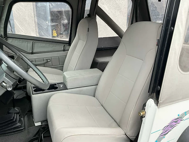 Jeep - 1989 - wrangler - wrangler - afbeelding 23 van  48