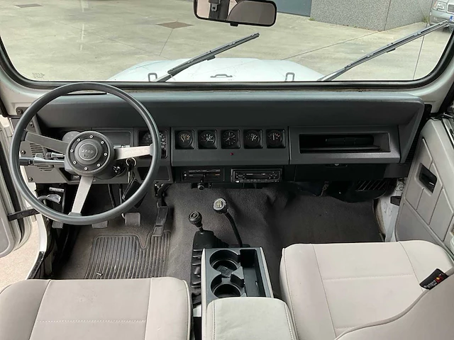 Jeep - 1989 - wrangler - wrangler - afbeelding 27 van  48