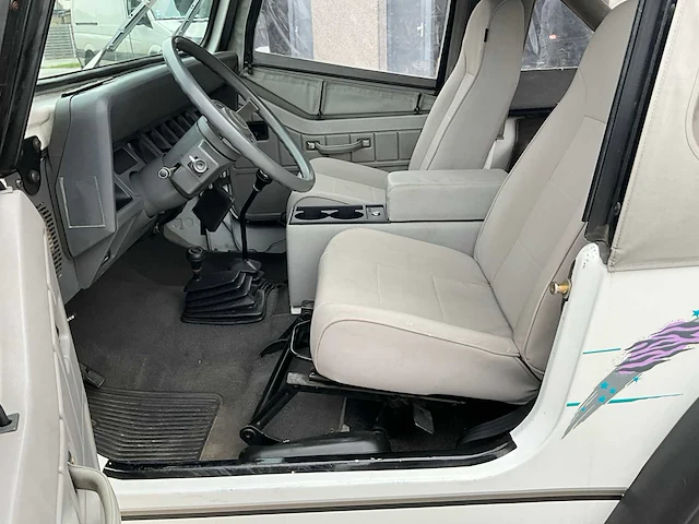 Jeep - 1989 - wrangler - wrangler - afbeelding 30 van  48