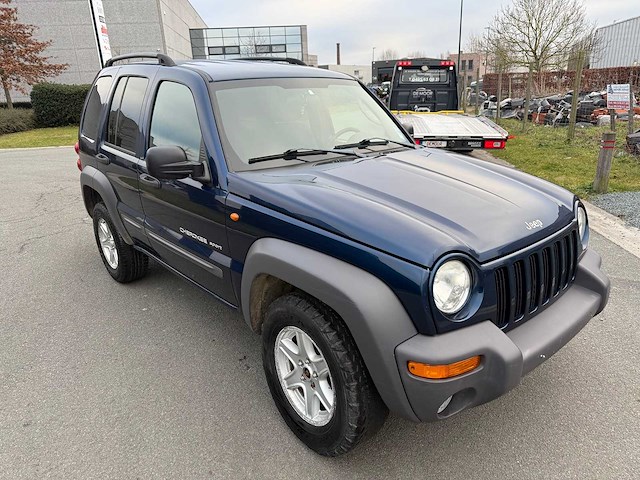 Jeep - 2003 - cherokee - lichte vracht - personenauto - afbeelding 21 van  26