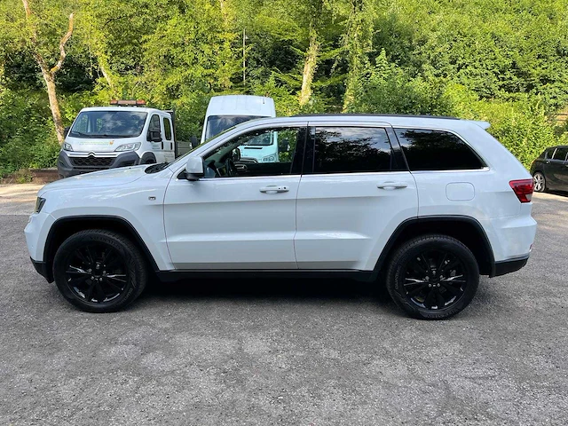Jeep - 2013 - grand cherokee - auto - afbeelding 4 van  15