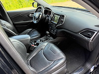 Jeep - 2020 - cherokee - 4x4 jeep - personenauto - afbeelding 16 van  34