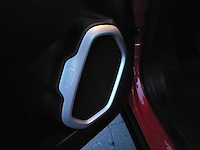 Jeep - renegade - bu - car - 2019 - afbeelding 16 van  24