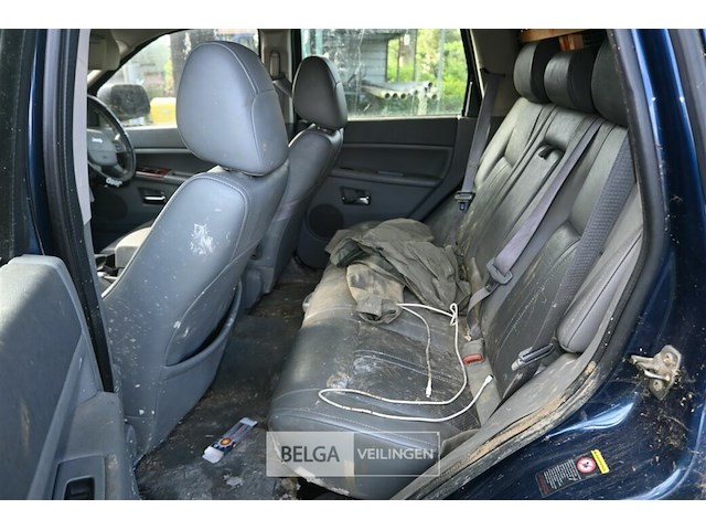 Jeep grand cherokee, enkel voor vergunninghouders en erkende centra voor verschrotting - afbeelding 12 van  16