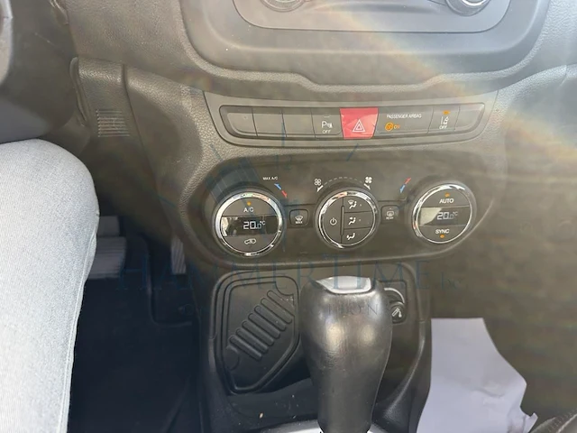 Jeep renegade 1 4 turbo 4x2 limited ddct 136 at, 2016 - afbeelding 6 van  30