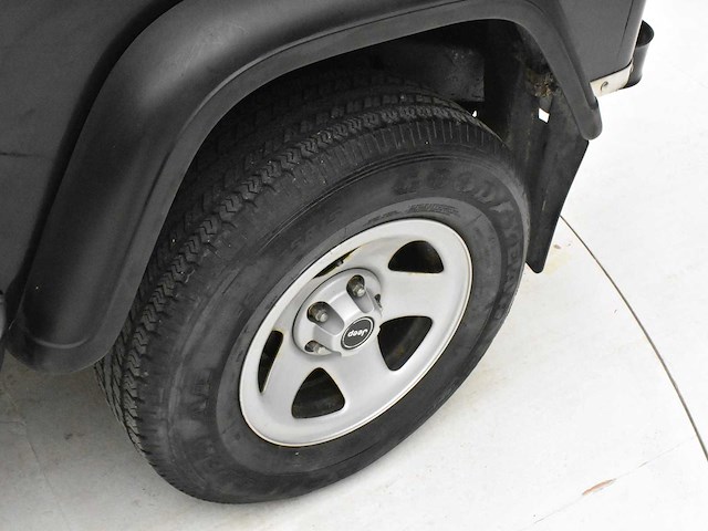 Jeep wrangler - afbeelding 8 van  48