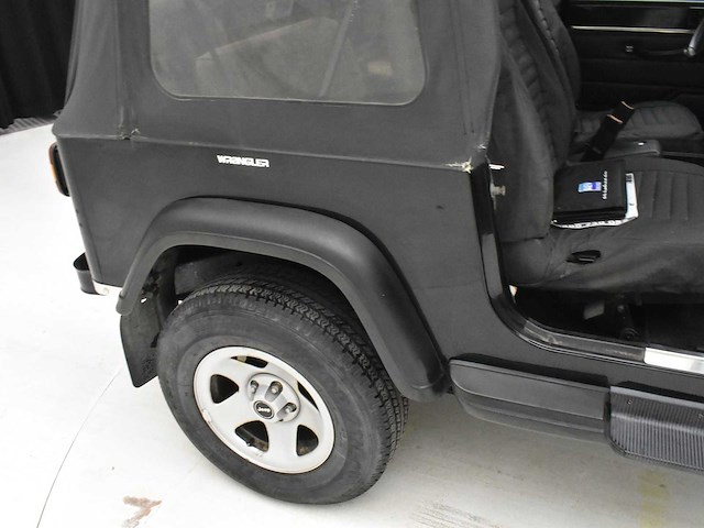 Jeep wrangler - afbeelding 15 van  48