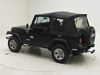 Jeep wrangler - afbeelding 32 van  48
