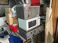 Jek mobiele frituur - afbeelding 33 van  36