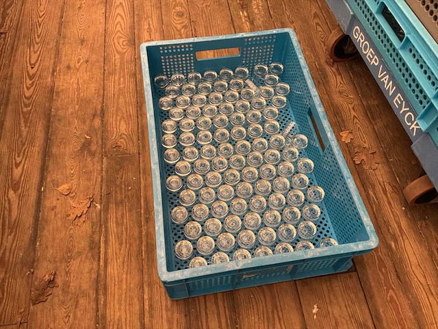 Jeneverglaasjes - afbeelding 1 van  3