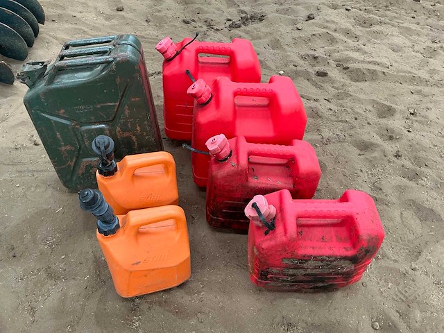 Jerrycan (7x) - afbeelding 5 van  5