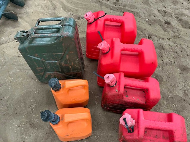 Jerrycan (7x) - afbeelding 4 van  5