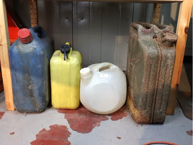 Jerrycan (x4) - afbeelding 1 van  5