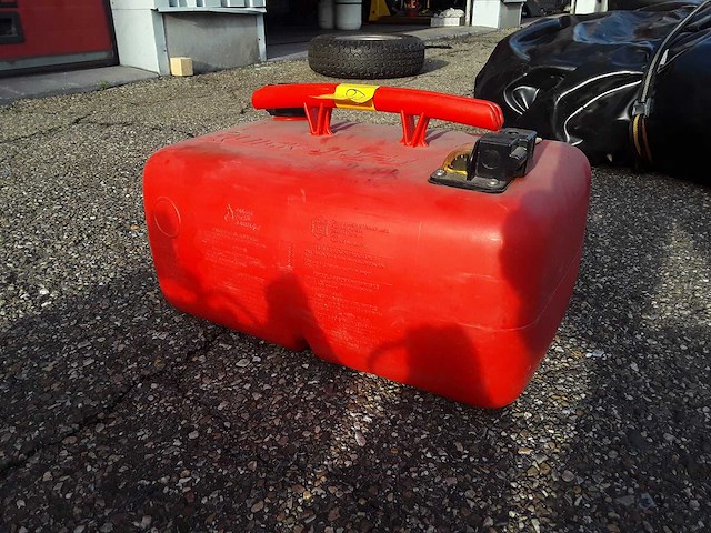 Jerrycan - afbeelding 1 van  2