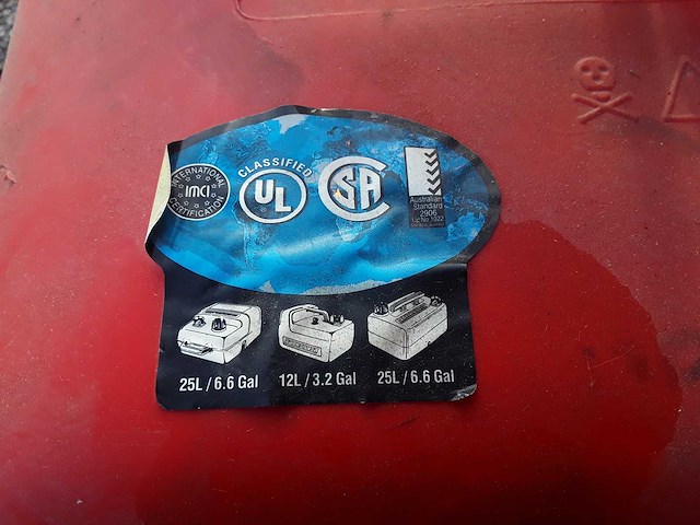 Jerrycan - afbeelding 2 van  2