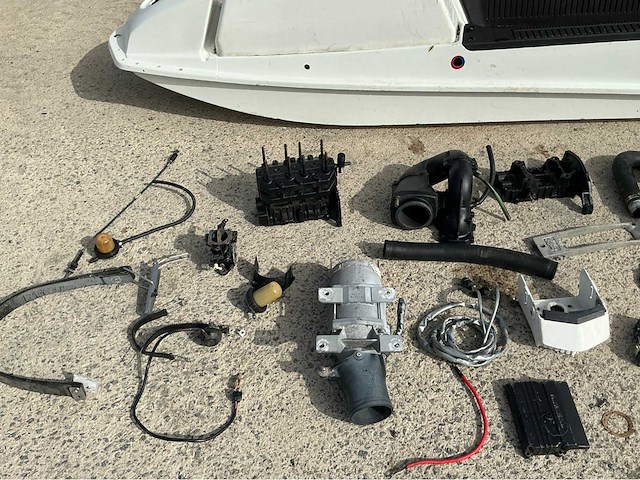 Jetski met armen - afbeelding 2 van  3