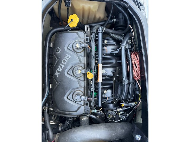 Jetski seadoo - afbeelding 2 van  16