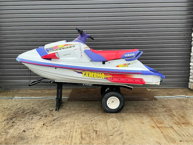 Jetski yamaha waverider - afbeelding 1 van  5