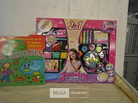 Jewelry projects + seizoensboekje - afbeelding 1 van  4