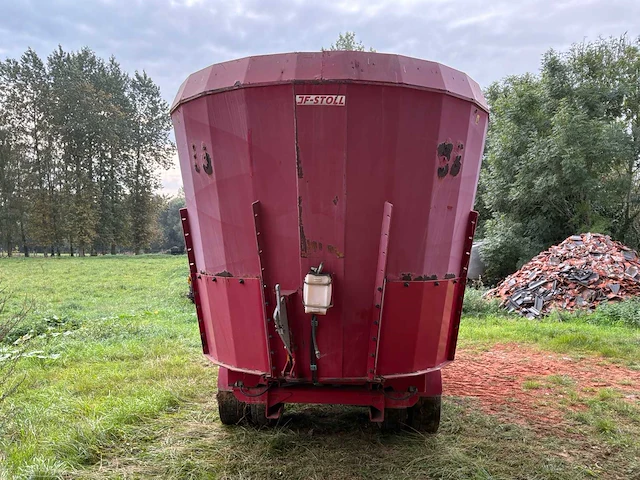 Jf-stoll feeder vm 16 shredder-mixer - afbeelding 13 van  18