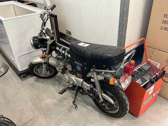 Jingsheng 50 cc type dax brommer - afbeelding 1 van  4