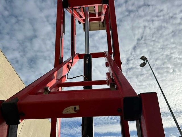 Jlg - 2002 - 2646 - hoogwerker - schaarlift - afbeelding 19 van  29