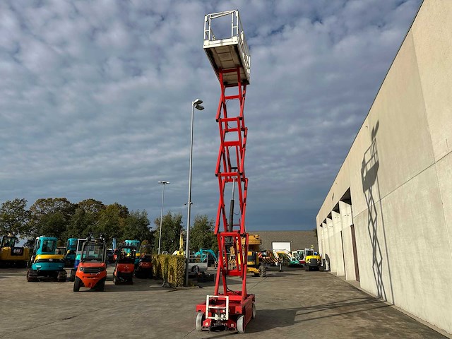 Jlg - 2002 - 2646 - hoogwerker - schaarlift - afbeelding 16 van  29