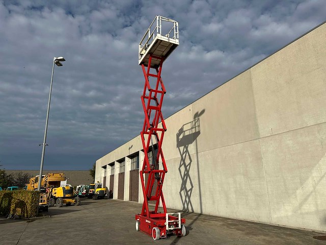 Jlg - 2002 - 2646 - hoogwerker - schaarlift - afbeelding 14 van  29