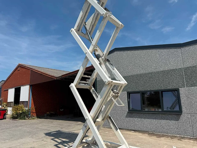 Jlg - 2002 - 2646 e3 - hoogwerker - afbeelding 18 van  28