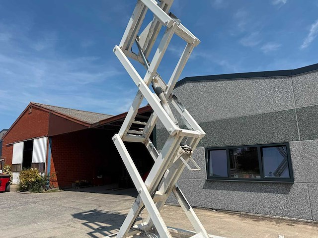 Jlg - 2002 - 2646 e3 - hoogwerker - afbeelding 16 van  25