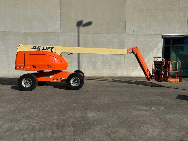 Jlg - 2011 - 460sj - hoogwerker - afbeelding 1 van  54