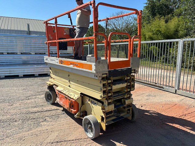 Jlg 2646 es electrische hoogwerker - functioneel - afbeelding 4 van  9