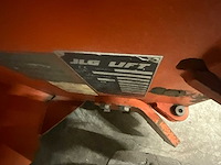 Jlg e300 ajp - elektrische verticale mastlift / compacte hoogwerker - afbeelding 2 van  17