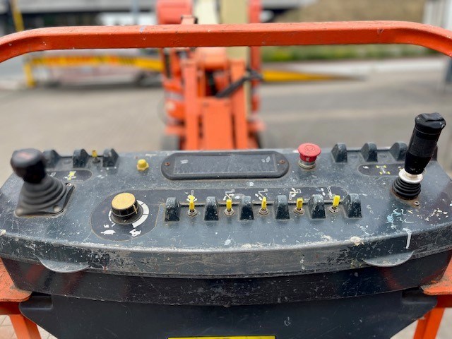 Jlg e300ajp elektrisch 11m 2007 kniktelescoophoogwerker - afbeelding 7 van  8