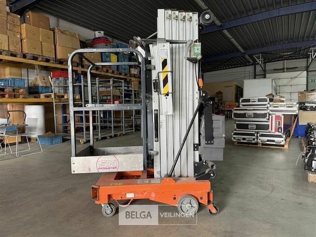 Jlg hoogte werker - afbeelding 11 van  18