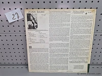 Joan baez - afbeelding 2 van  2
